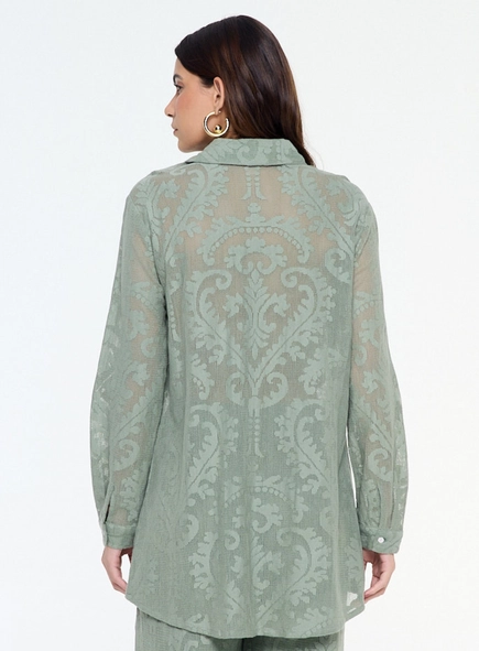 camisa telada com textura animale jeans