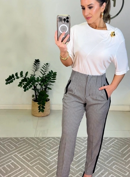 blusa malha modal open