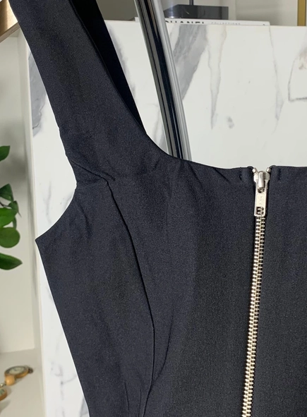 cropped alfaitaria decote v chic