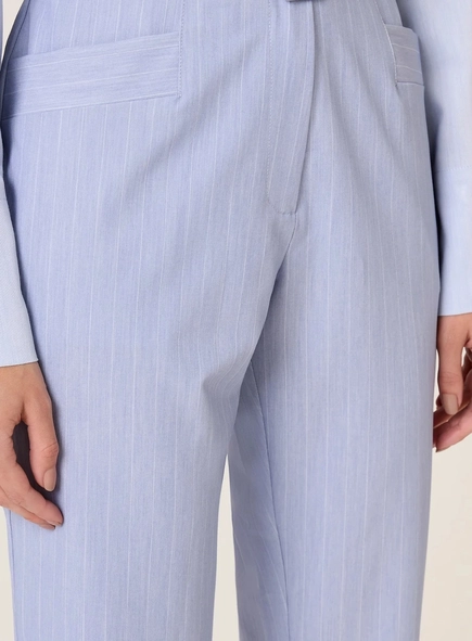 calça reta dudalina risca de giz elsa