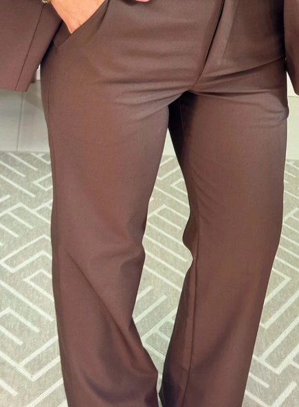 calça reta bolso faca portinari