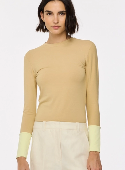 blusa animale manga longa bicolor