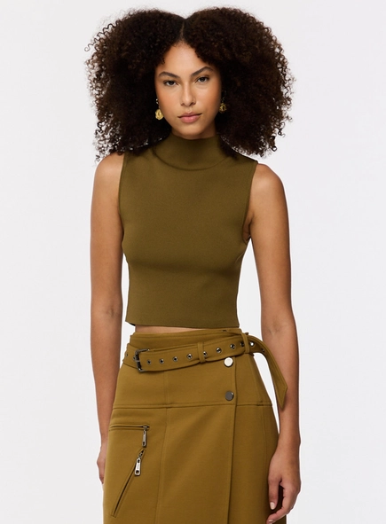 blusa animale cropped gola alta tricot color