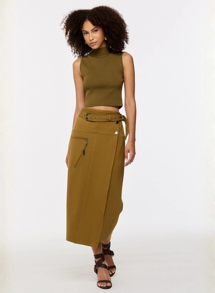 blusa animale cropped gola alta tricot color