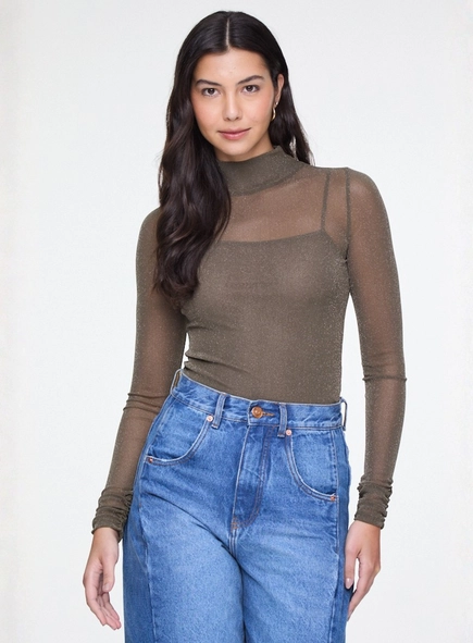 blusa ml tule glitter gola alta com regata animale jeans