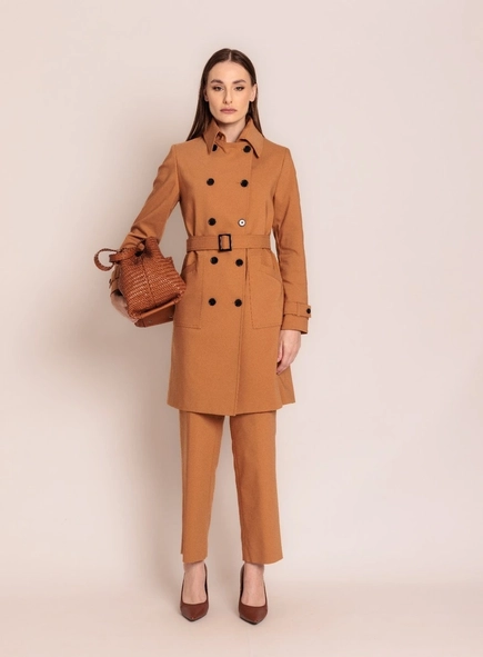 trench coat goya borda barroca