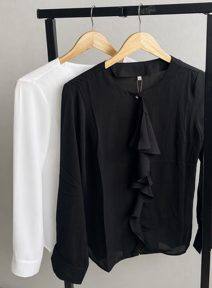 blusa manga longa crepe babado gola