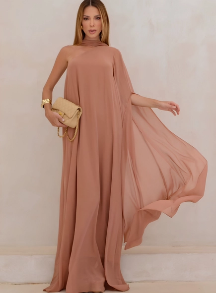 vestido longo uma manga com faixa
