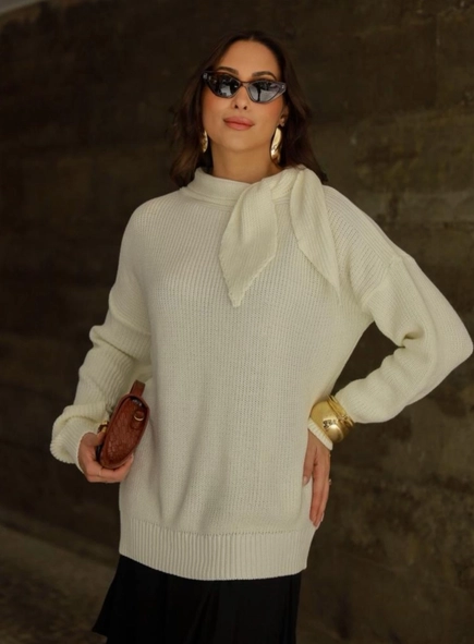 blusa tricot ampla gola laço