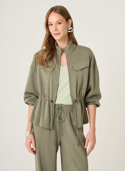 parka lara dudalina cj