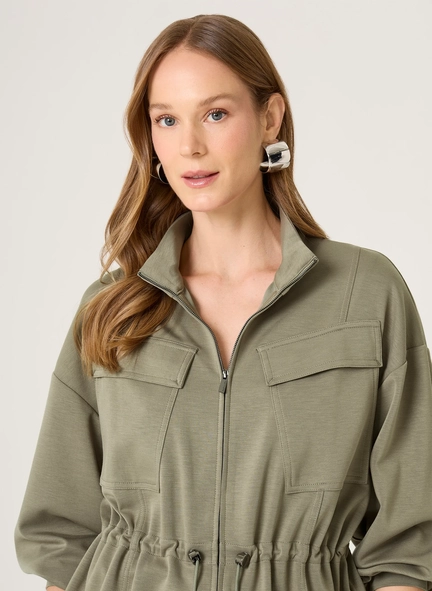 parka lara dudalina cj