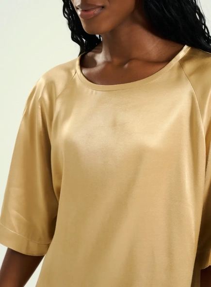 blusa acetinada minimalista open