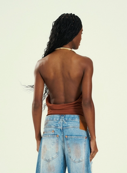 body frente única chocker open