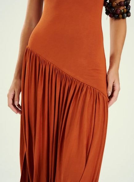 vestido midi alça torcida open