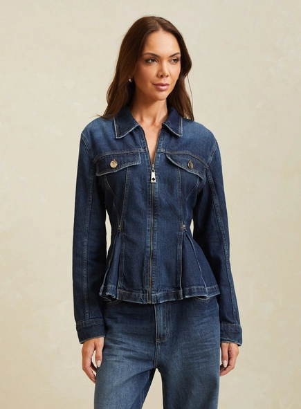jaqueta jeans acinturada com zíper forum