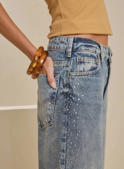 calça jeans new com aplicação forum