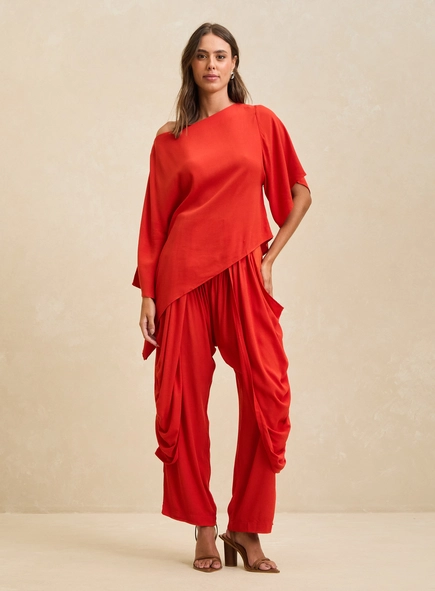 blusa ombro deslocado forum