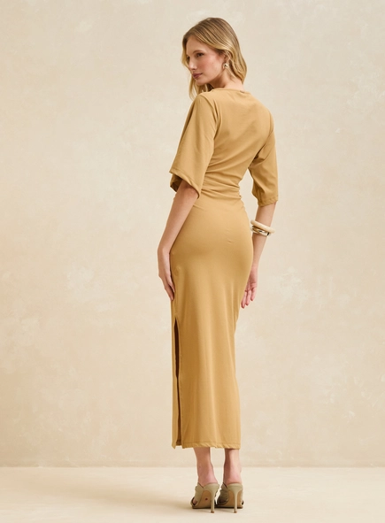 vestido midi manga ampla forum