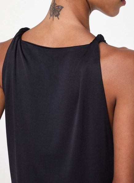 blusa alça torcida animale
