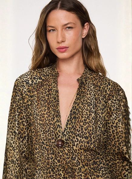 vestido bata curto voil onça animale