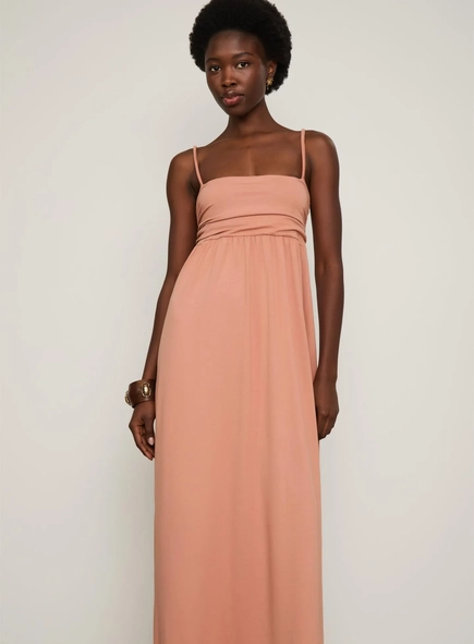 vestido midi busto franzido animale