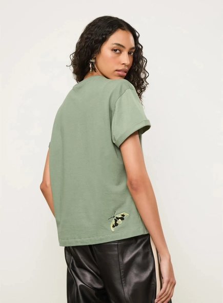 camiseta bordada insetos animale