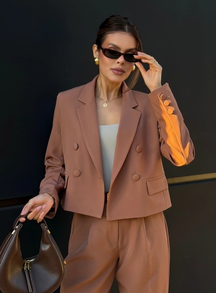 blazer cropped transpasse botão forrado