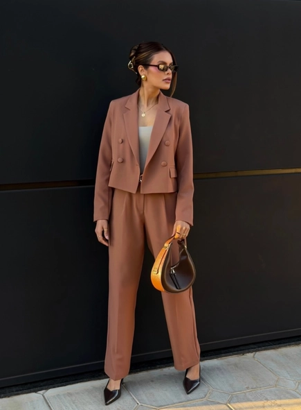 blazer cropped transpasse botão forrado